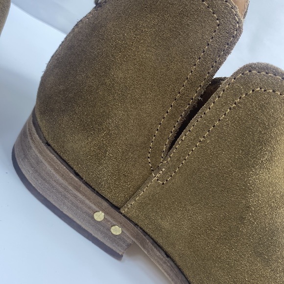 Beek Falcon Suede Ankle Boot NWOB size 10 on shoe, but more like a 12 - Picture 7 of 8